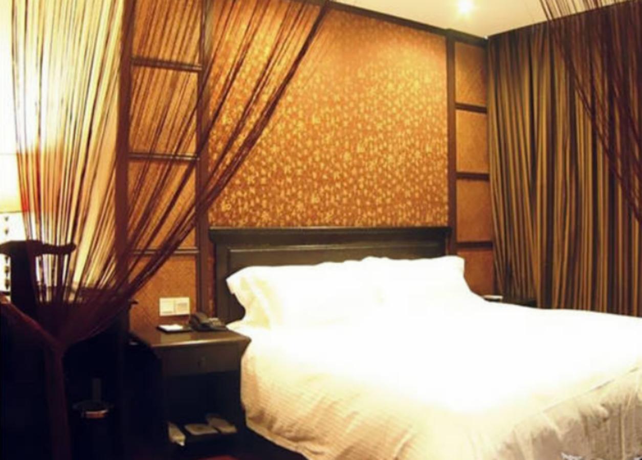 Hotel Homelike Baoshan Cruise Terminal Branch